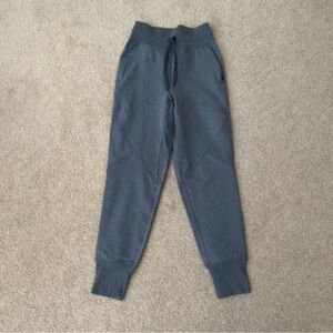 Lululemon Metro Miles Heathered Gray Joggers